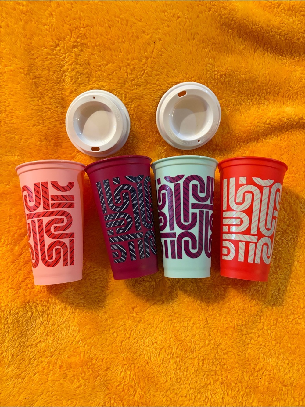 Set of 4 Reusable Starbucks  Patterned Cups